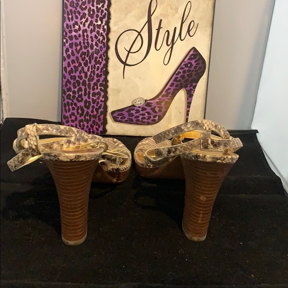 Coach leather reptile print sandals - Picture 6 of 6